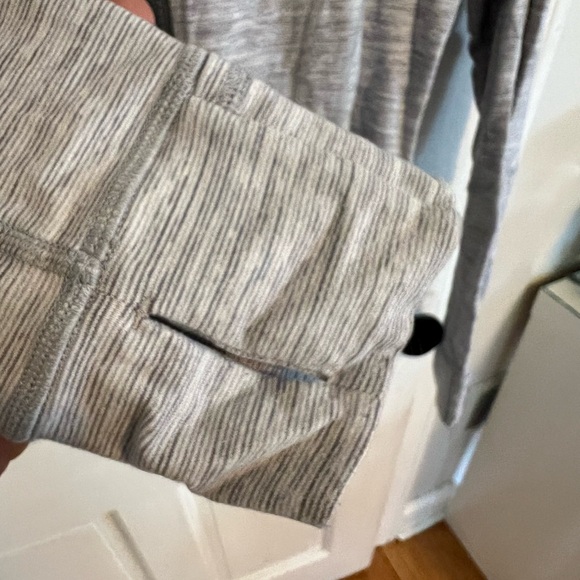 Lululemon Define Jacket - Picture 4 of 5